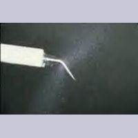 Ultrasonic scaler photo courtesy of www.dentalvet.com